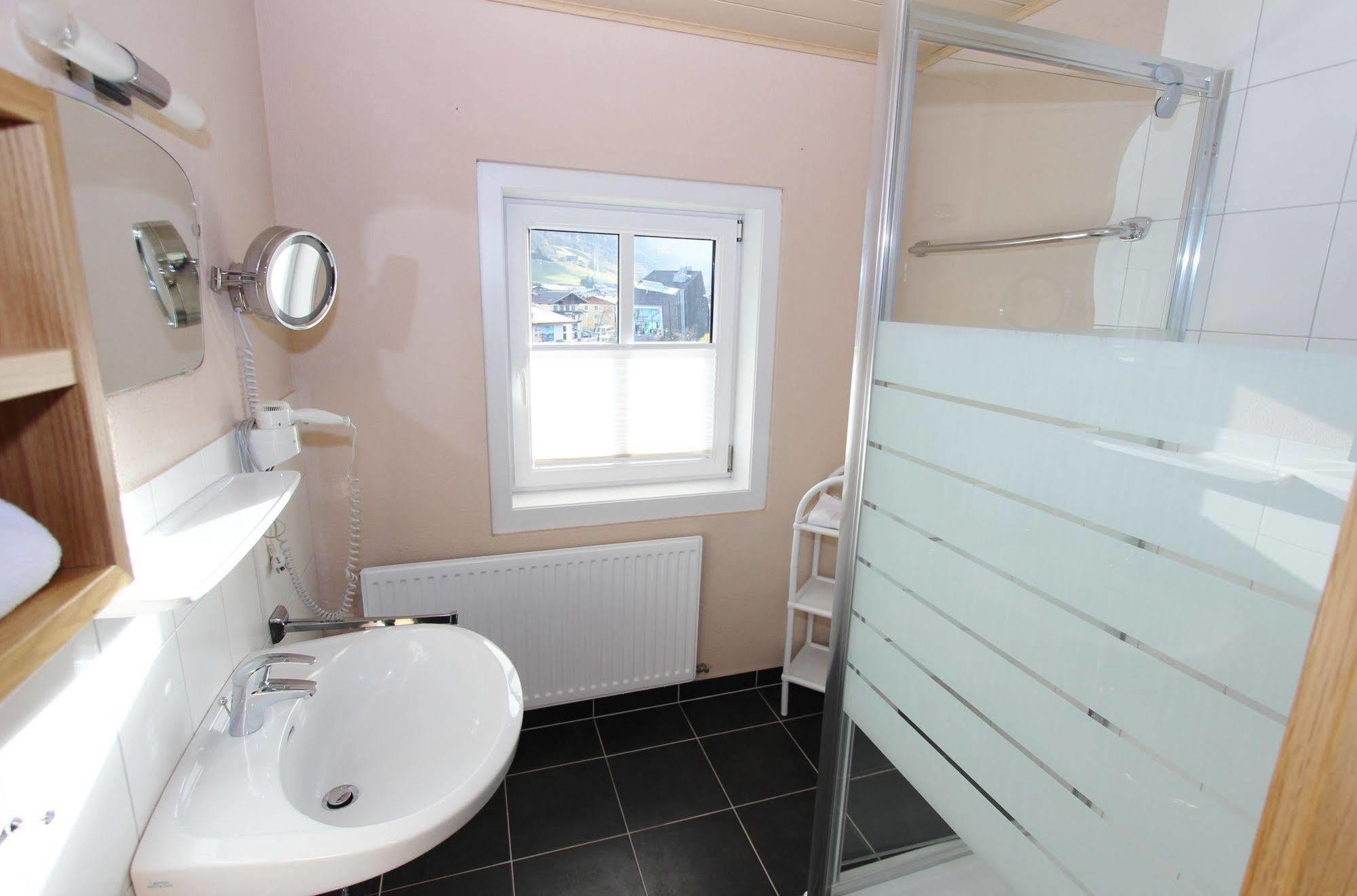 Apartment Margarethenstein Mit Privat Sauna Und Inklusive Zell Am See-Kaprun Sommerkarte Zewnętrze zdjęcie